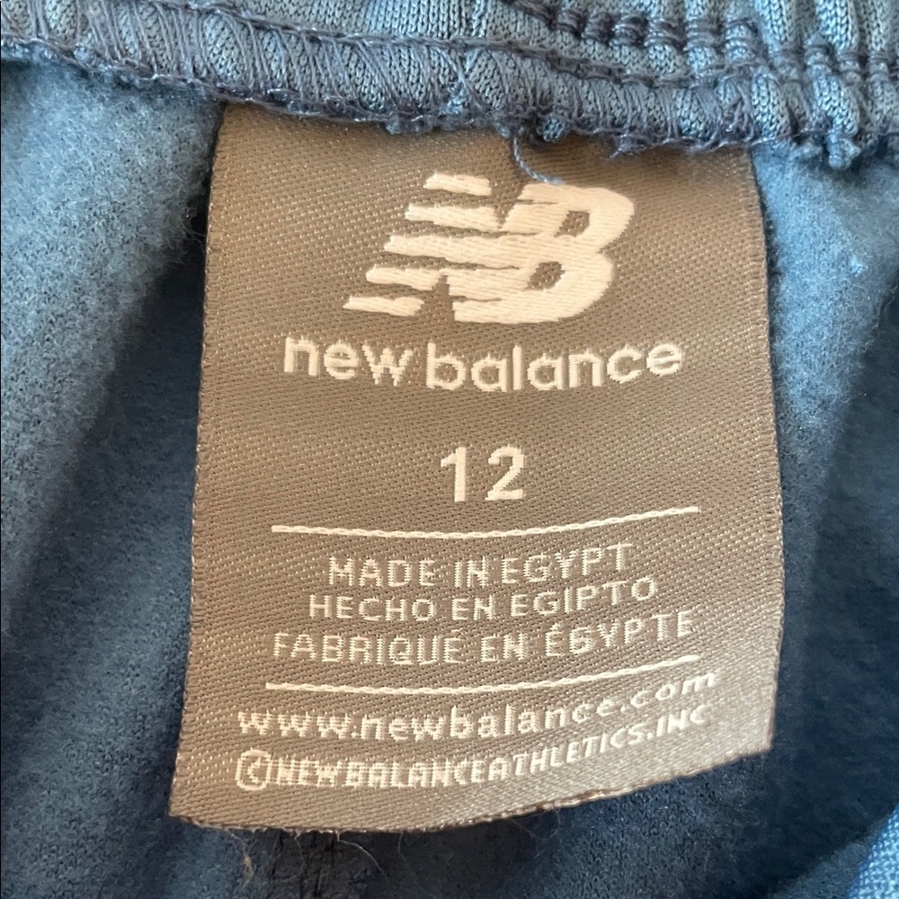 New Balance Blue Pullover and Shorts Set - Picture 7 of 8